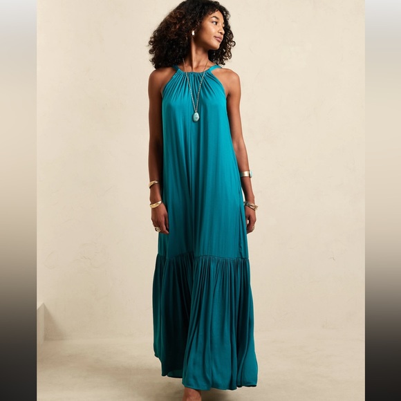 Banana Republic Dresses & Skirts - Banana Republic Halter Maxi Dress